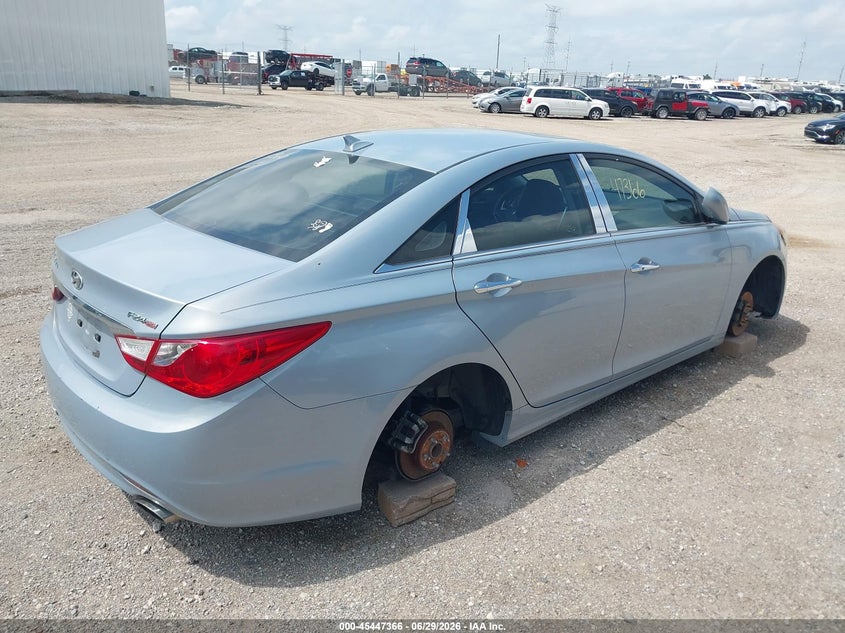 2011 Hyundai Sonata VIN 5NPEC4AC4BH194552 IAAI salvage auction — NORMAL WEAR, Clear (Illinois), sold $300 on 2026-07-29 (photo 4)