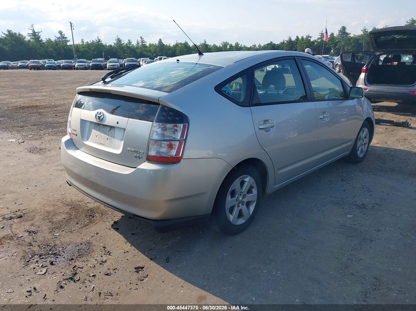 2005 Toyota Prius VIN JTDKB20U953040522 IAAI salvage auction — LEFT & RIGHT, Clear (Massachusetts), sold $1,550 on 2026-07-10 (photo 4)