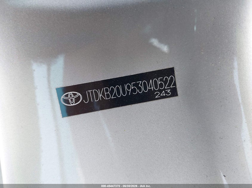 2005 Toyota Prius VIN JTDKB20U953040522 IAAI salvage auction — LEFT & RIGHT, Clear (Massachusetts), sold $1,550 on 2026-07-10 (photo 9)