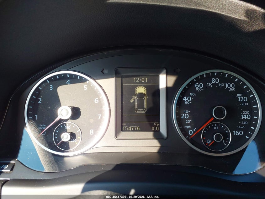 2017 Volkswagen Tiguan VIN WVGSV7AX0HK003846 IAAI salvage auction — NORMAL WEAR, Clear (New Jersey), sold $550 on 2026-07-30 (photo 7)