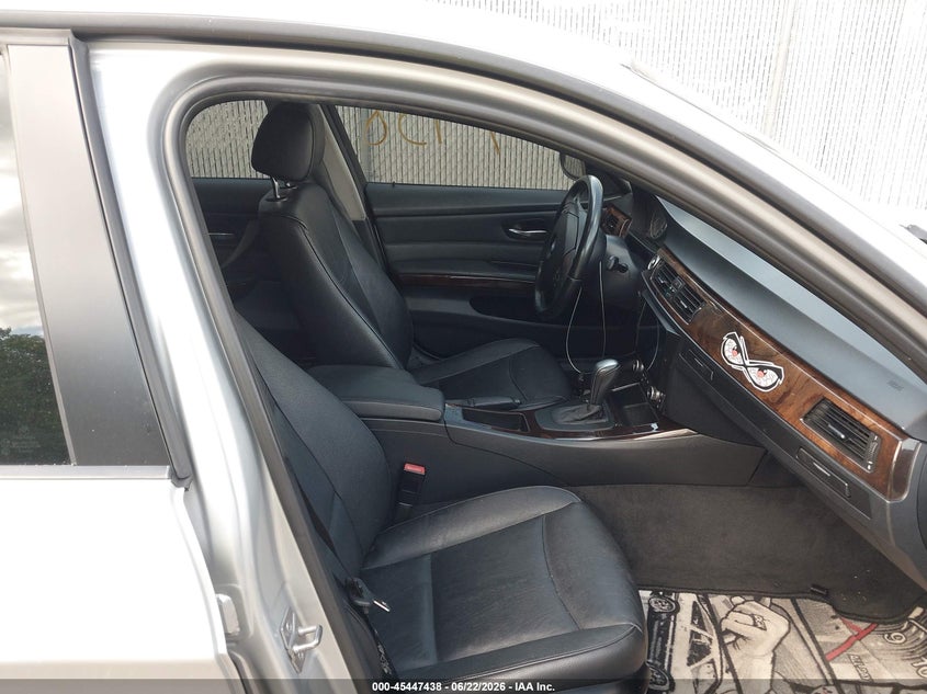 2011 BMW 3 series VIN WBAPK5C59BF121636 IAAI salvage auction — REAR END, Junk Bill Of Sale Mv2459 (Wisconsin), sold $300 on 2026-07-24 (photo 5)