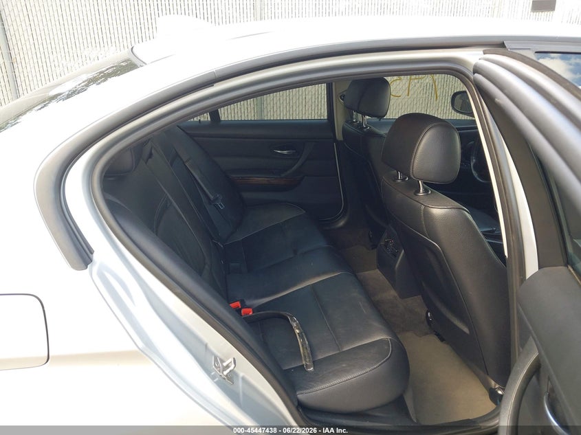 2011 BMW 3 series VIN WBAPK5C59BF121636 IAAI salvage auction — REAR END, Junk Bill Of Sale Mv2459 (Wisconsin), sold $300 on 2026-07-24 (photo 8)