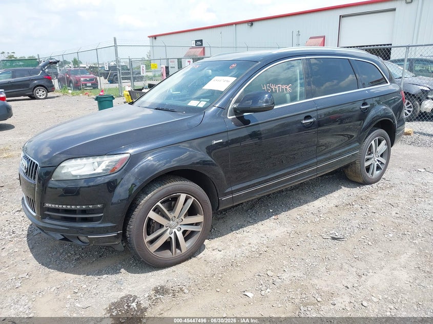 2015 Audi Q7 VIN WA1LGAFE9FD006229 IAAI salvage auction — RIGHT SIDE, Mv-907A (New York), sold $125 on 2026-07-28 (photo 2)