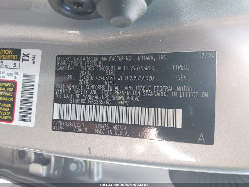 2024 Toyota Highlander VIN 5TDKDRBH4RS569786 IAAI salvage auction — LEFT FRONT, Salvage Title, sold $12,500 on 2026-08-02 (photo 9)