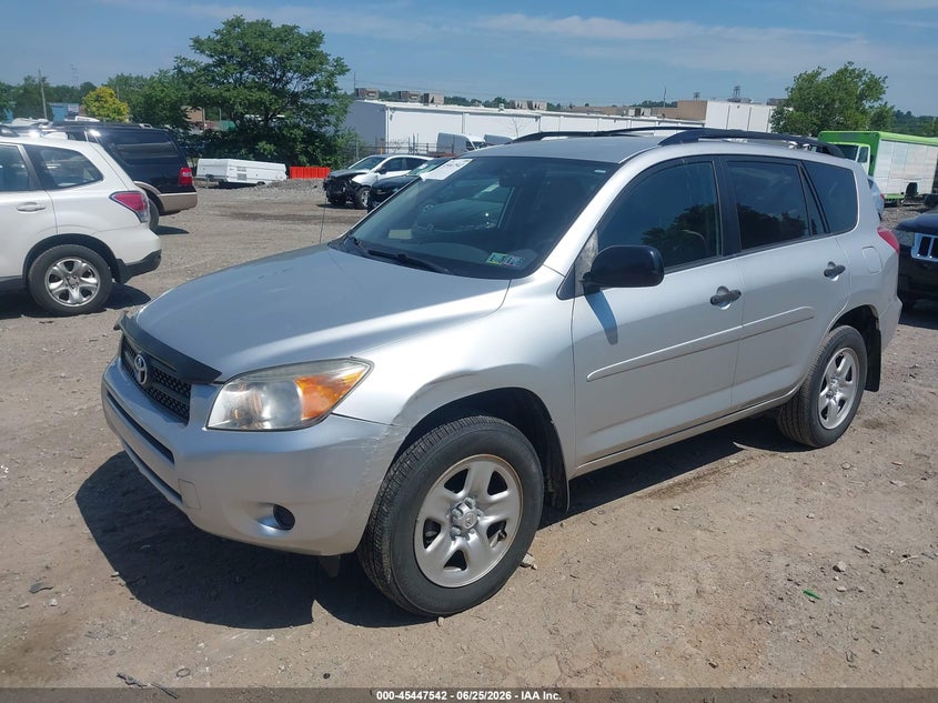 2007 Toyota Rav 4 VIN JTMBD33V376047374 IAAI salvage auction — NORMAL WEAR, Clear (Pennsylvania), sold $5,775 on 2026-07-24 (photo 2)