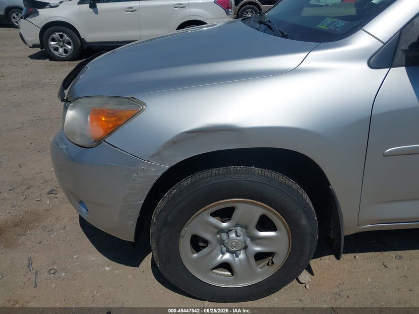 2007 Toyota Rav 4 VIN JTMBD33V376047374 IAAI salvage auction — NORMAL WEAR, Clear (Pennsylvania), sold $5,775 on 2026-07-24 (photo 6)