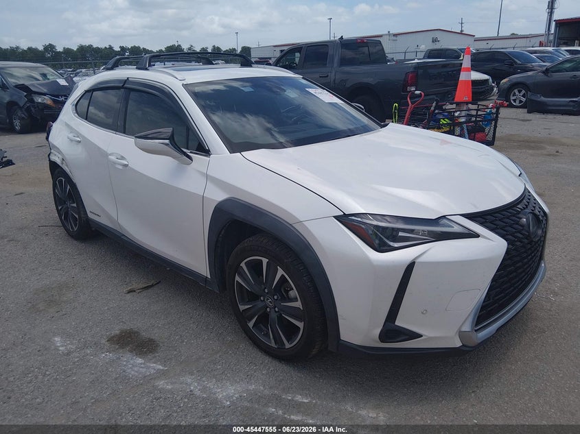 2020 Lexus Ux VIN JTHP9JBH5L2032611 — IAAI salvage auction photo