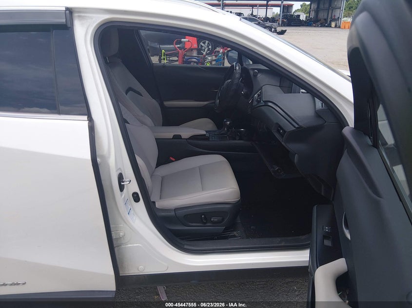 2020 Lexus Ux VIN JTHP9JBH5L2032611 IAAI salvage auction — REAR END, Wait Title, sold $10,400 on 2026-08-25 (photo 5)