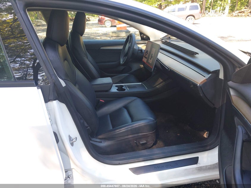 2022 Tesla Model 3 VIN 5YJ3E1EB9NF112836 IAAI salvage auction — FRONT END, Salvage Title, sold $9,550 on 2026-07-16 (photo 5)