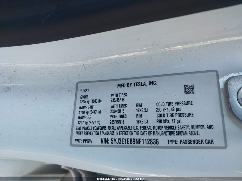 2022 Tesla Model 3 VIN 5YJ3E1EB9NF112836 IAAI salvage auction — FRONT END, Salvage Title, sold $9,550 on 2026-07-16 (photo 9)
