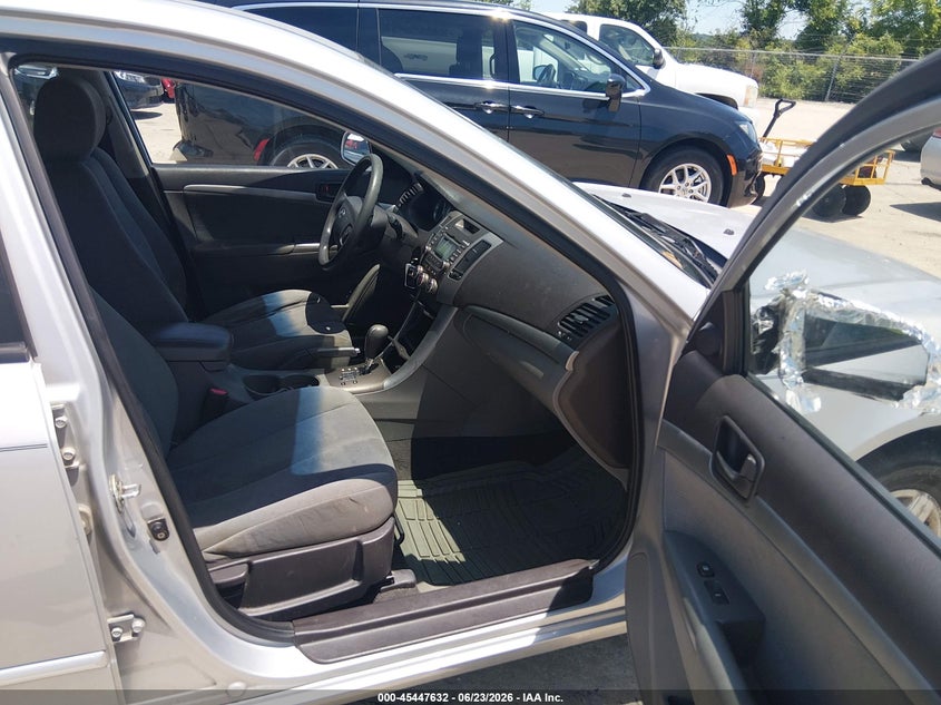 2010 Hyundai Sonata VIN 5NPET4AC3AH650622 IAAI salvage auction — FRONT END, Salvage (Missouri), sold $350 on 2026-07-21 (photo 5)