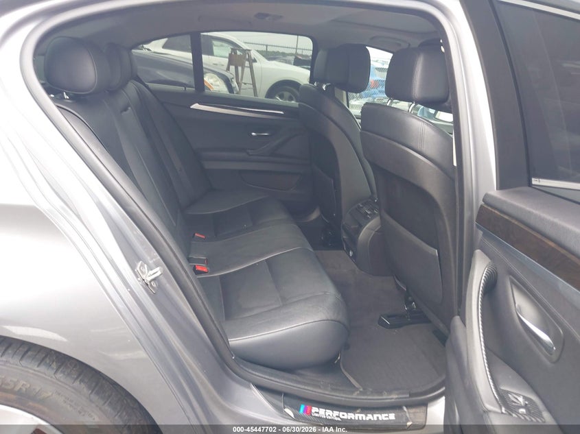 2012 BMW 5 series VIN WBAXG5C54CDX03190 IAAI salvage auction — NORMAL WEAR, Clear (New Jersey), sold $650 on 2026-07-29 (photo 8)