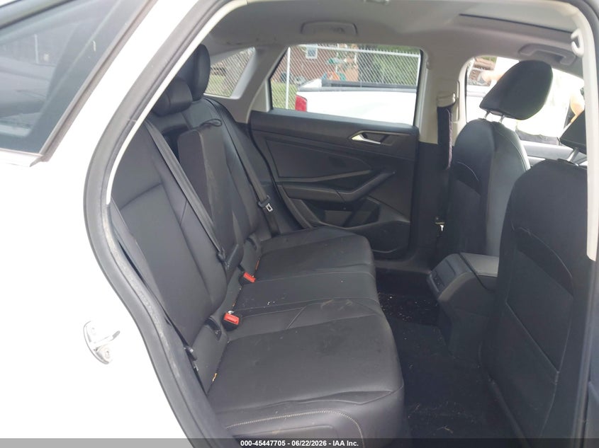 2019 Volkswagen Jetta VIN 3VWCB7BU5KM211949 IAAI salvage auction — FRONT END, Salvage Title, sold $3,050 on 2026-07-24 (photo 8)