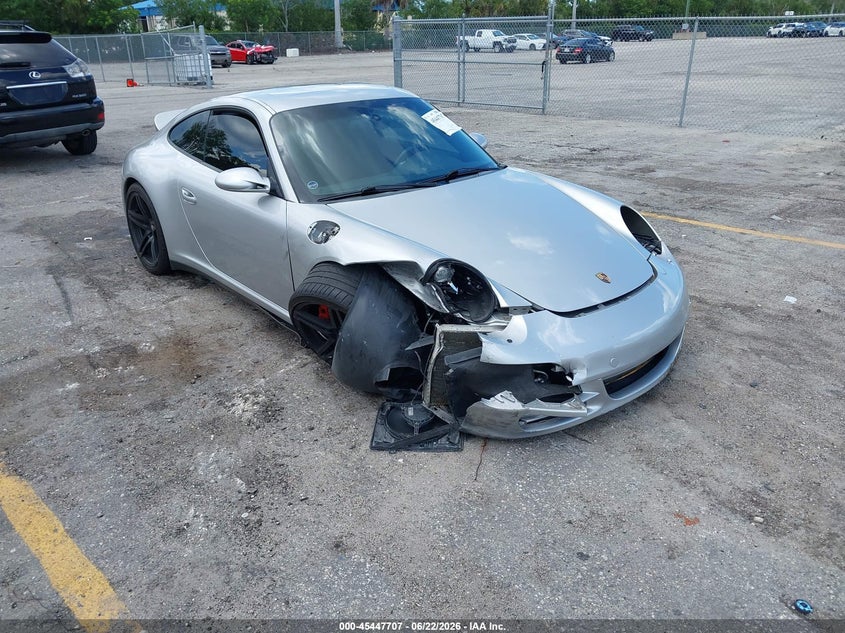 2007 Porsche 911 VIN WP0AB29967S732501 IAAI salvage auction — RIGHT FRONT, Rebuildable (Florida), sold $21,000 on 2026-07-20 (photo 1)