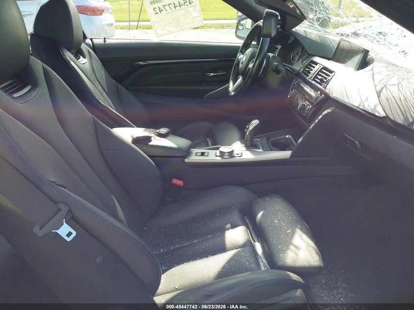 2014 BMW 4er VIN WBA3T3C5XEJ876649 IAAI salvage auction — STORM DAMAGE, Salvage (Illinois), sold $4,000 on 2026-08-12 (photo 5)