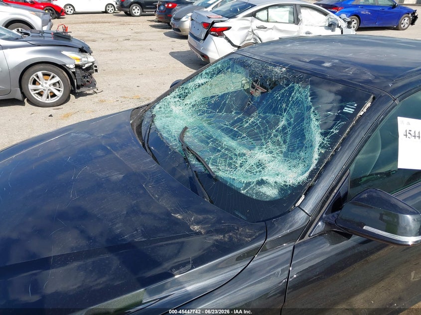 2014 BMW 4er VIN WBA3T3C5XEJ876649 IAAI salvage auction — STORM DAMAGE, Salvage (Illinois), sold $4,000 on 2026-08-12 (photo 6)