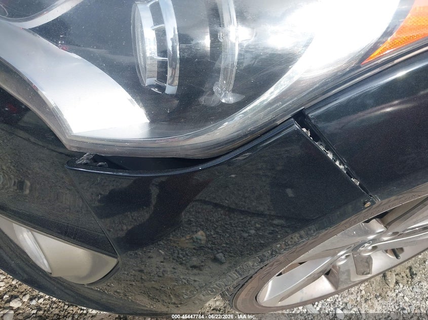 2013 Hyundai Veloster VIN KMHTC6AE2DU118434 IAAI salvage auction — NORMAL WEAR, Repossession Paperwork (Georgia), sold $1,100 on 2026-07-07 (photo 6)