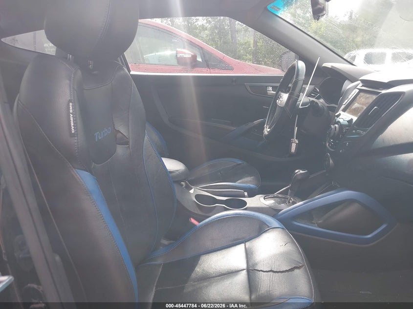 2013 Hyundai Veloster VIN KMHTC6AE2DU118434 IAAI salvage auction — NORMAL WEAR, Repossession Paperwork (Georgia), sold $1,100 on 2026-07-07 (photo 5)