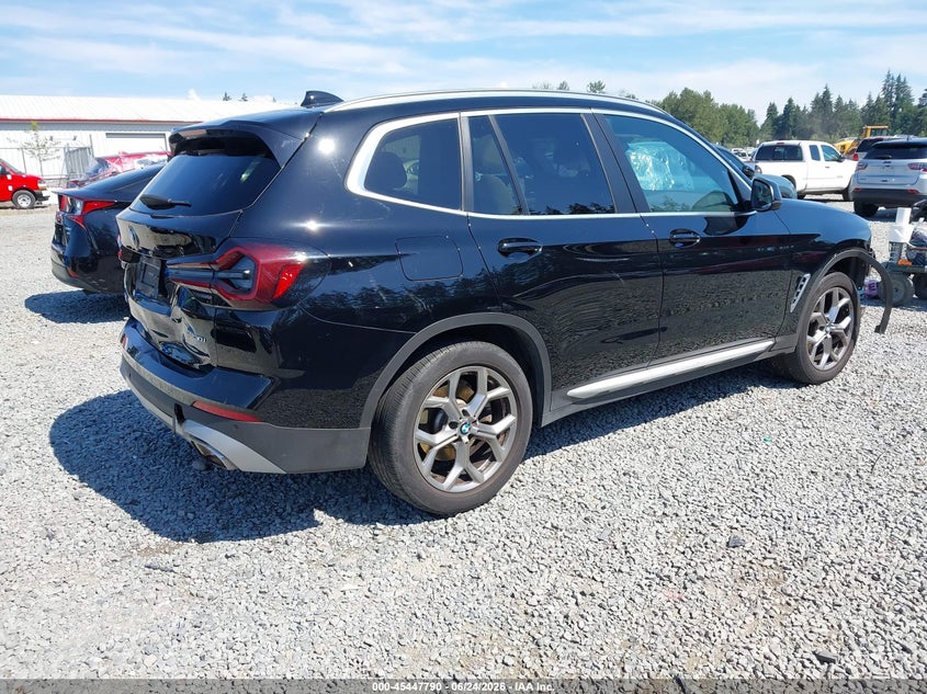 2022 BMW X3 VIN 5UX53DP03N9J53760 IAAI salvage auction — RIGHT FRONT, Bill Of Sale (Washington), sold $12,200 on 2026-07-22 (photo 4)