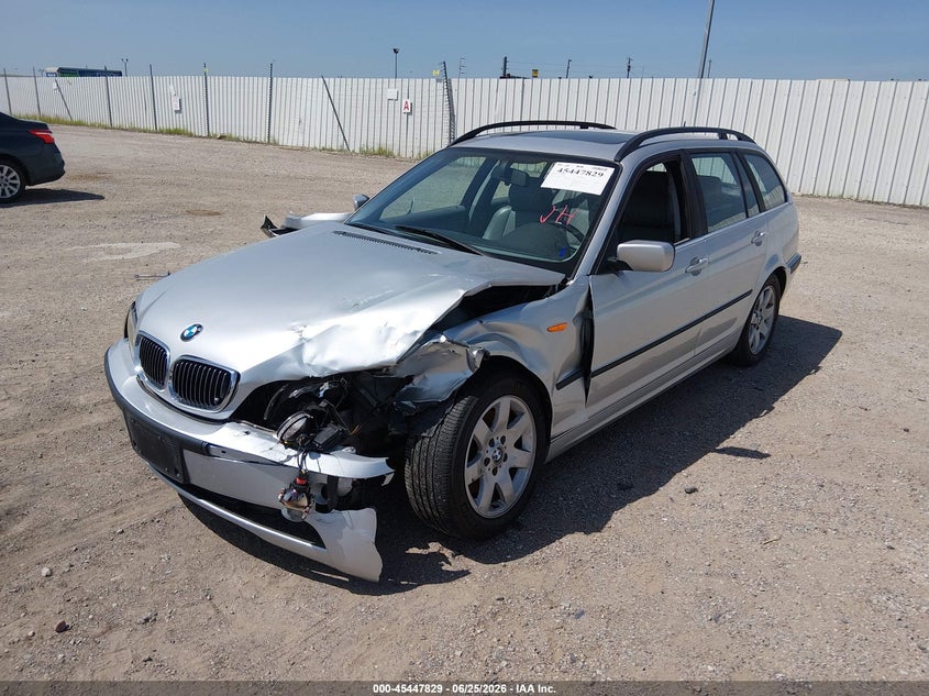 2002 BMW 3 series VIN WBAEN33412PC10981 IAAI salvage auction — LEFT FRONT, Salvage (Texas), sold $350 on 2026-07-29 (photo 2)