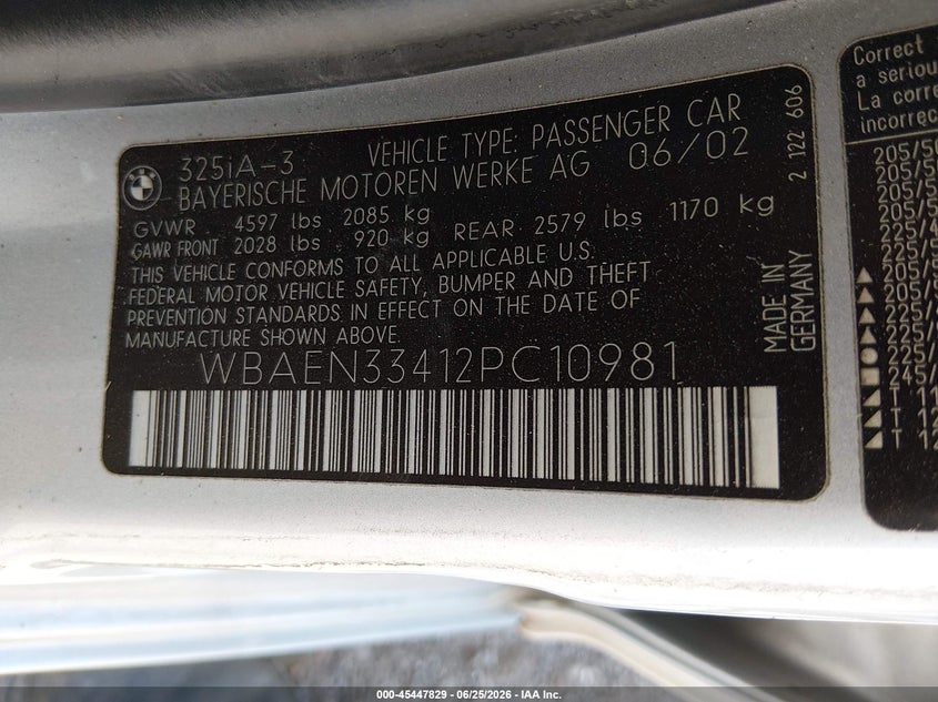 2002 BMW 3 series VIN WBAEN33412PC10981 IAAI salvage auction — LEFT FRONT, Salvage (Texas), sold $350 on 2026-07-29 (photo 9)