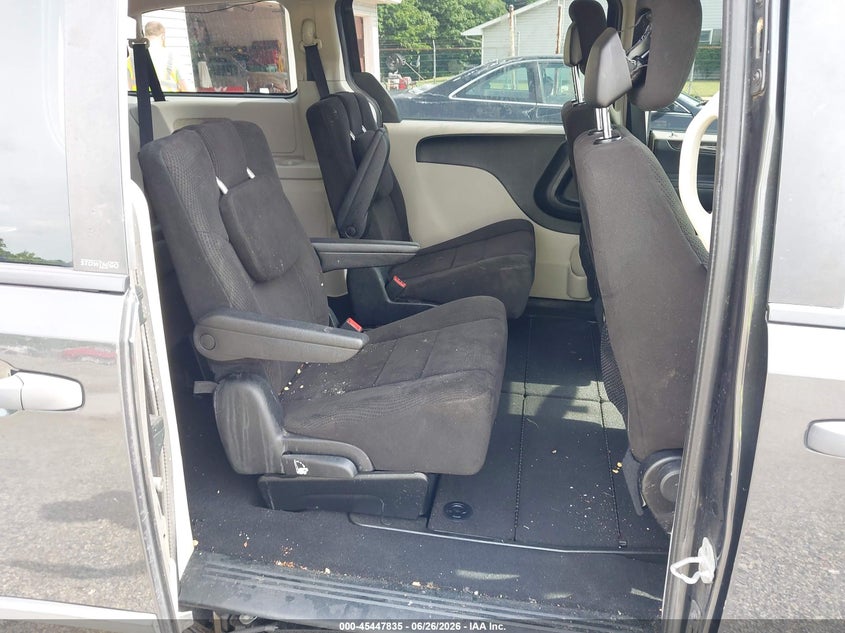 2012 Dodge Caravan VIN 2C4RDGBG7CR199010 IAAI salvage auction — REAR END, Salvage (Ohio), sold $475 on 2026-08-01 (photo 8)
