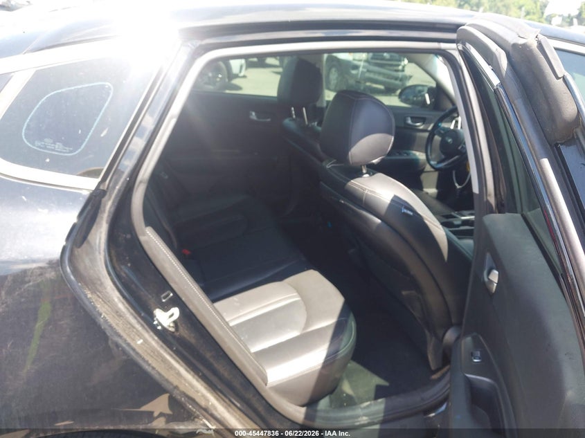 2019 Kia Optima VIN 5XXGT4L33KG332759 IAAI salvage auction — FRONT END, Salvage (North Carolina), sold $1,850 on 2026-07-10 (photo 8)