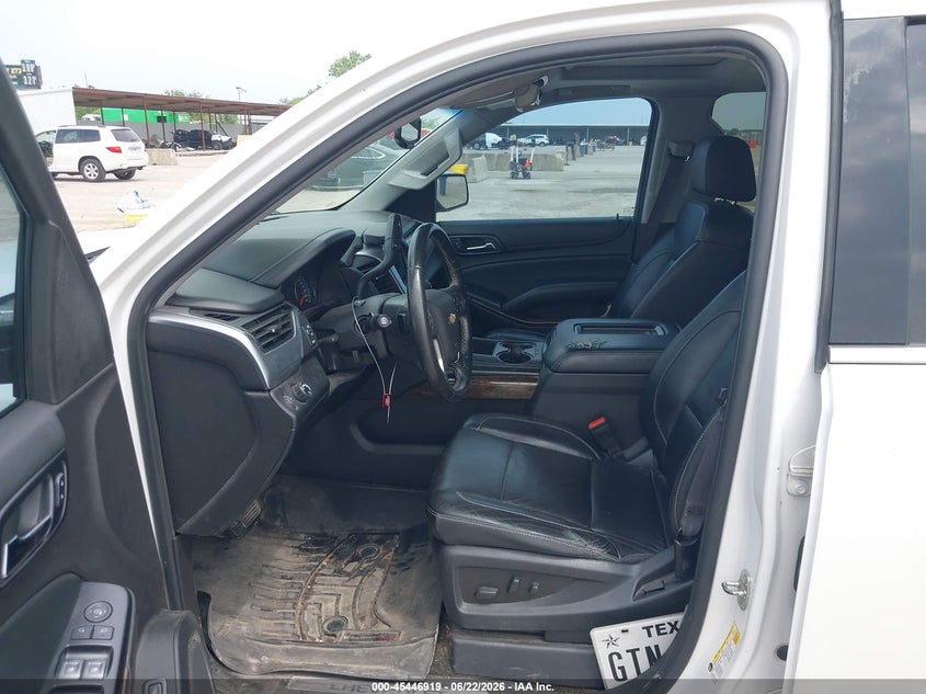 2016 Chevrolet Suburban VIN 1GNSCHKC7GR165322 IAAI salvage auction — SIDE, Salvage Title, sold $2,650 on 2026-07-17 (photo 5)