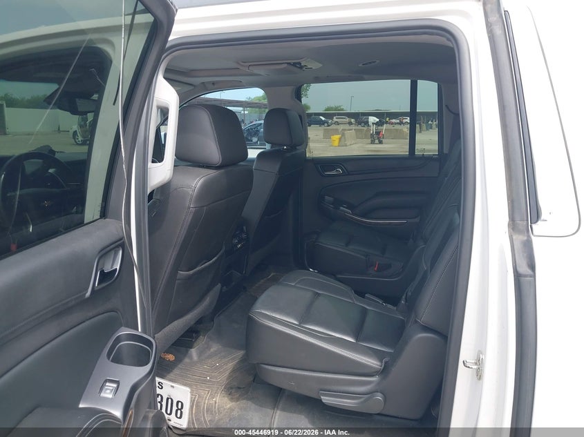 2016 Chevrolet Suburban VIN 1GNSCHKC7GR165322 IAAI salvage auction — SIDE, Salvage Title, sold $2,650 on 2026-07-17 (photo 8)