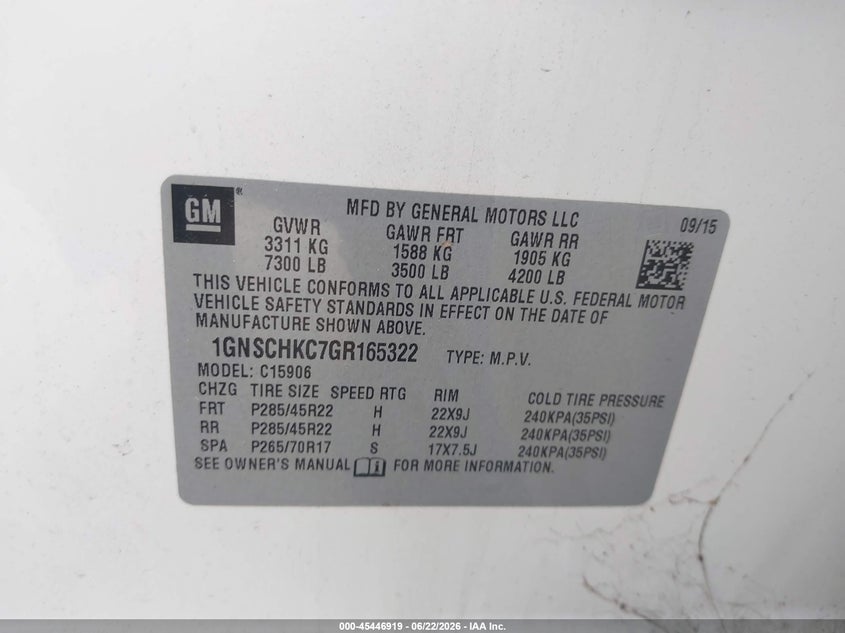 2016 Chevrolet Suburban VIN 1GNSCHKC7GR165322 IAAI salvage auction — SIDE, Salvage Title, sold $2,650 on 2026-07-17 (photo 9)