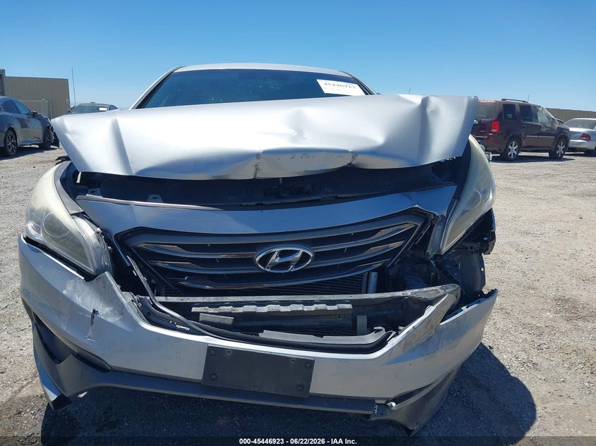 2017 Hyundai Sonata VIN 5NPE34AF7HH513042 IAAI salvage auction — FRONT END, Salvage (California), sold $850 on 2026-07-09 (photo 6)