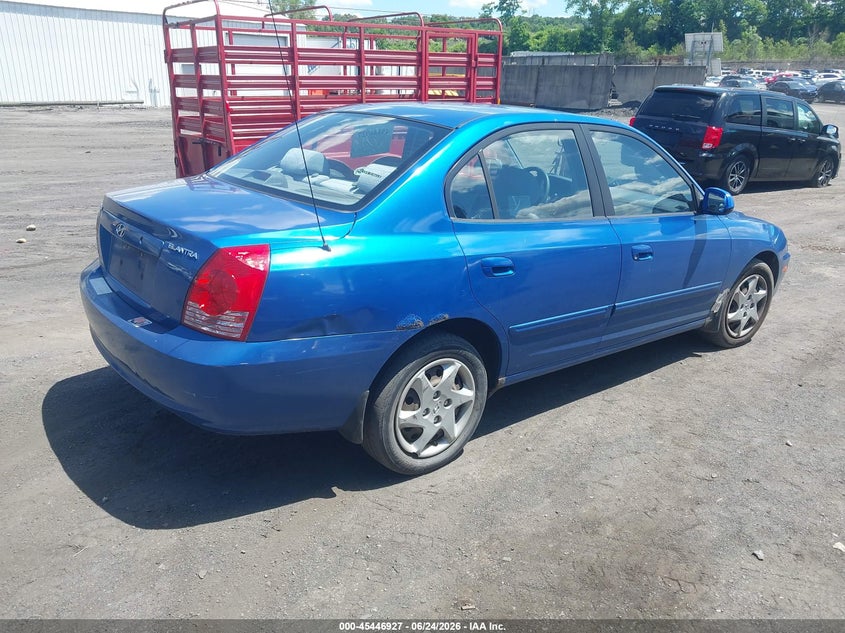 2005 Hyundai Elantra VIN KMHDN46D65U977630 IAAI salvage auction — NORMAL WEAR, Clear (Pennsylvania), sold $400 on 2026-07-28 (photo 4)
