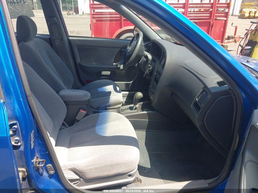 2005 Hyundai Elantra VIN KMHDN46D65U977630 IAAI salvage auction — NORMAL WEAR, Clear (Pennsylvania), sold $400 on 2026-07-28 (photo 5)