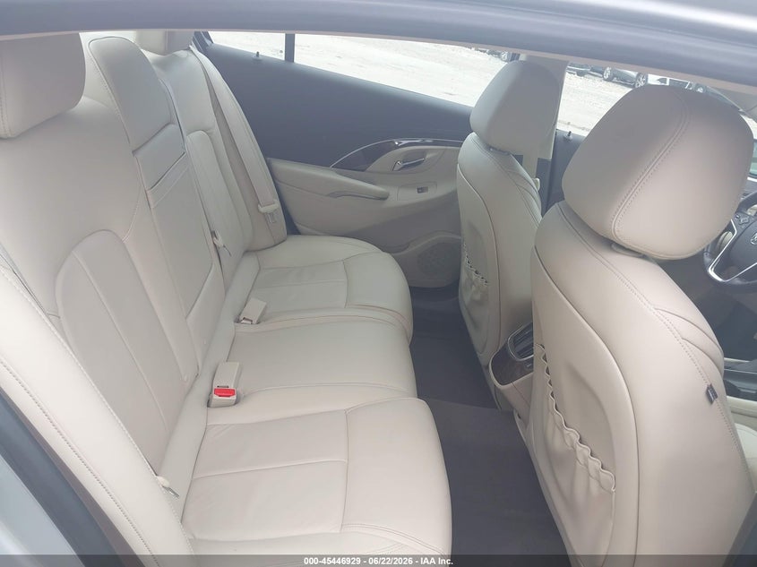 2016 Buick Lacrosse VIN 1G4GB5G30GF227259 IAAI salvage auction — REAR END, Salvage (Pennsylvania), sold $2,575 on 2026-07-10 (photo 8)