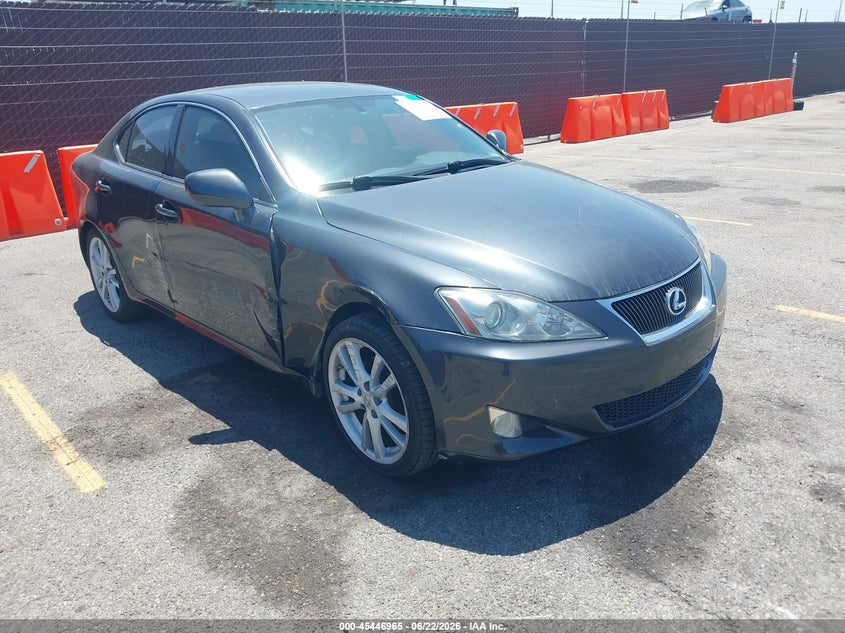 2007 Lexus Is 250 VIN JTHBK262675027710 IAAI salvage auction — RIGHT SIDE, Salvage (California), sold $3,025 on 2026-07-20 (photo 1)
