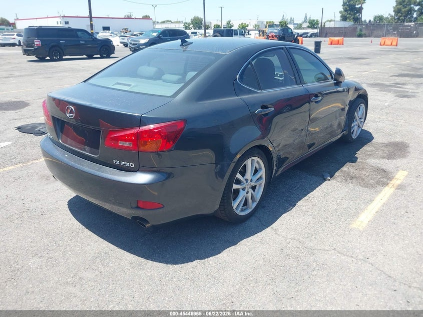 2007 Lexus Is 250 VIN JTHBK262675027710 IAAI salvage auction — RIGHT SIDE, Salvage (California), sold $3,025 on 2026-07-20 (photo 4)