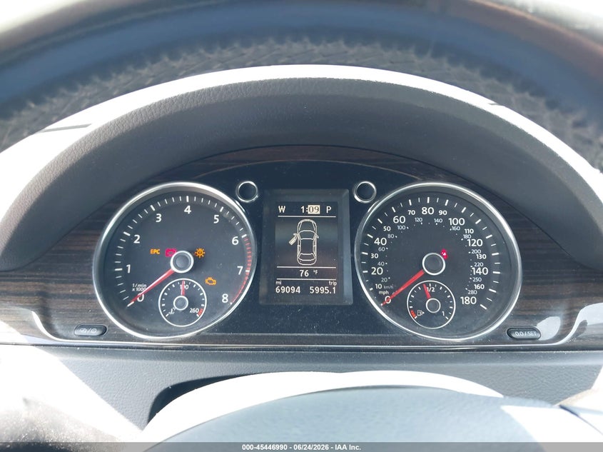 2017 Volkswagen Passat cc VIN WVWKP7ANXHE500611 IAAI salvage auction — LEFT FRONT, Salvage (California), sold $2,200 on 2026-07-09 (photo 7)