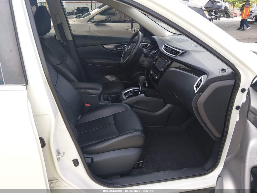 2016 Nissan Rogue VIN KNMAT2MT0GP737843 IAAI salvage auction — FRESH WATER, Salvage (Louisiana), sold $1,900 on 2026-07-14 (photo 5)