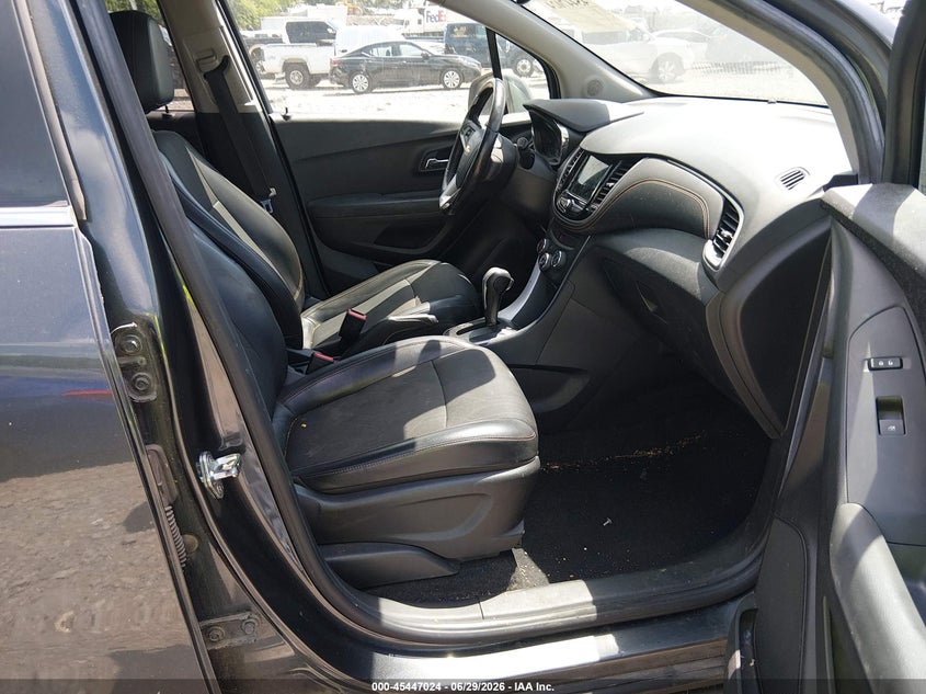 2018 Chevrolet Trax VIN KL7CJPSB1JB669740 IAAI salvage auction — NORMAL WEAR, Clear (Tennessee), sold $650 on 2026-07-30 (photo 5)