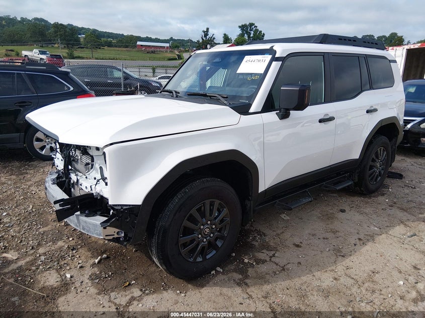 2025 Toyota Land cruiser VIN JTEABFAJ6SK036044 IAAI salvage auction — FRONT END, Clear (Arkansas), sold $20,100 on 2026-07-27 (photo 2)