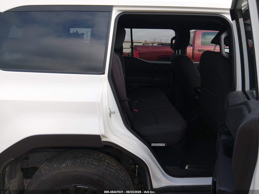 2025 Toyota Land cruiser VIN JTEABFAJ6SK036044 IAAI salvage auction — FRONT END, Clear (Arkansas), sold $20,100 on 2026-07-27 (photo 8)