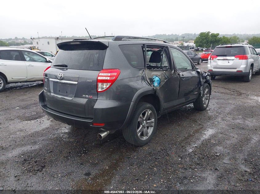 2010 Toyota Rav4 VIN JTMRF4DV8A5033318 IAAI salvage auction — RIGHT FRONT, Rebuildable (Florida), sold $2,150 on 2026-07-15 (photo 4)