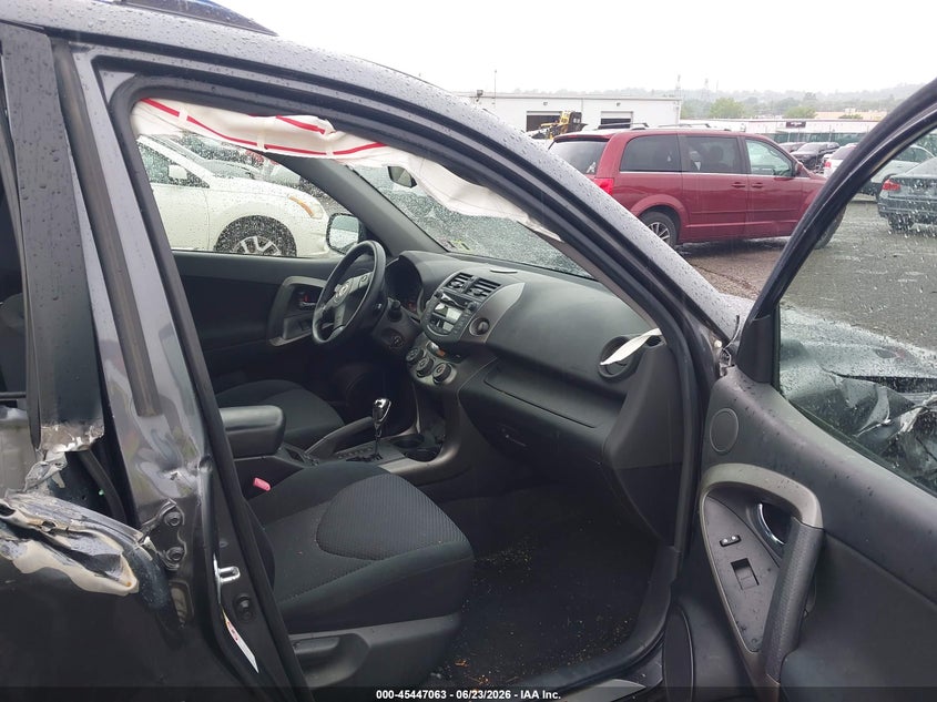 2010 Toyota Rav4 VIN JTMRF4DV8A5033318 IAAI salvage auction — RIGHT FRONT, Rebuildable (Florida), sold $2,150 on 2026-07-15 (photo 5)