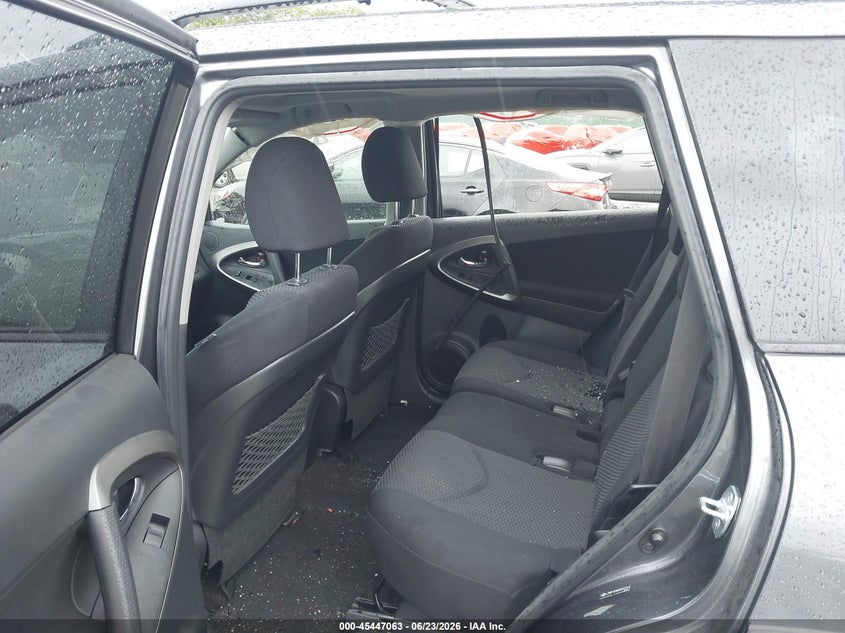 2010 Toyota Rav4 VIN JTMRF4DV8A5033318 IAAI salvage auction — RIGHT FRONT, Rebuildable (Florida), sold $2,150 on 2026-07-15 (photo 8)