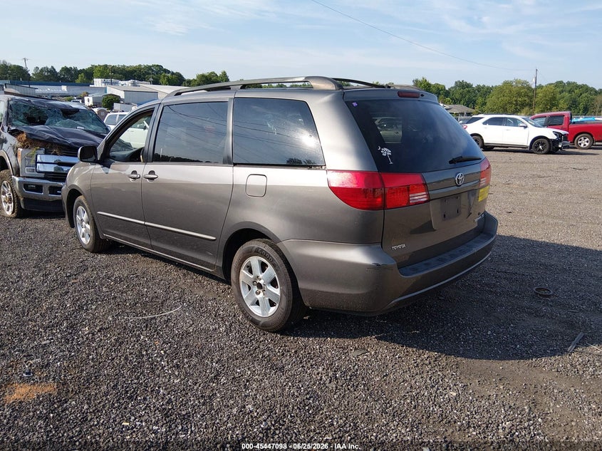 2004 Toyota Sienna VIN 5TDZA22C44S113542 IAAI salvage auction — RIGHT SIDE, Salvage (South Carolina), sold $625 on 2026-07-28 (photo 3)