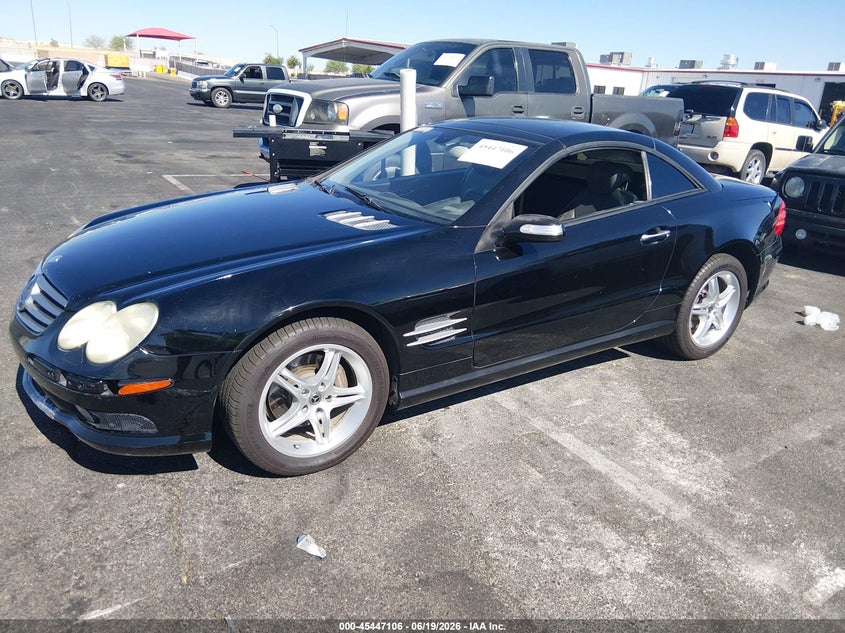 2005 Mercedes-benz Sl-class VIN WDBSK75F45F106477 IAAI salvage auction — NORMAL WEAR, Clear (Nevada), sold $575 on 2026-07-31 (photo 2)