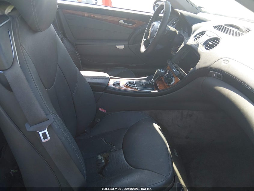 2005 Mercedes-benz Sl-class VIN WDBSK75F45F106477 IAAI salvage auction — NORMAL WEAR, Clear (Nevada), sold $575 on 2026-07-31 (photo 5)