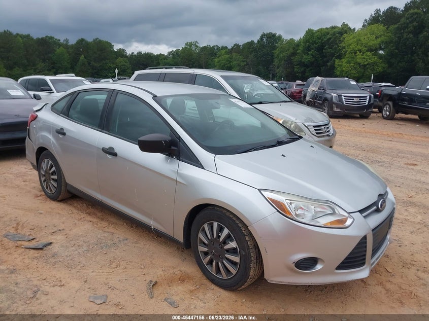 2014 Ford Focus VIN 1FADP3E20EL152834 IAAI salvage auction — REAR END, Salvage (North Carolina), sold $400 on 2026-07-09 (photo 1)