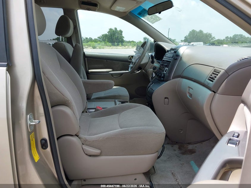 2006 Toyota Sienna VIN 5TDZA23C16S398699 IAAI salvage auction — FRONT END, Salvage (Texas), sold $675 on 2026-07-30 (photo 5)