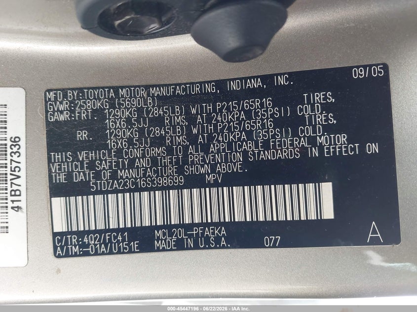 2006 Toyota Sienna VIN 5TDZA23C16S398699 IAAI salvage auction — FRONT END, Salvage (Texas), sold $675 on 2026-07-30 (photo 9)